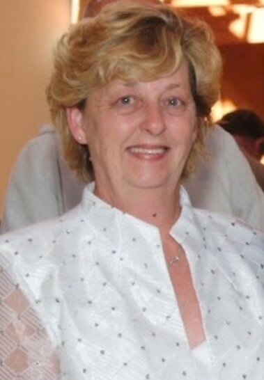 Linda Lyons